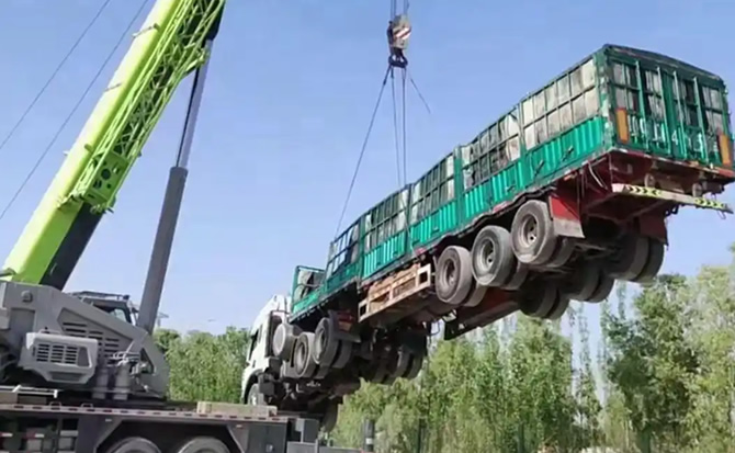 鹿邑道路脱困救援案例